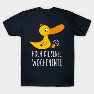 Funny duck wants weekend (b) T-Shirt